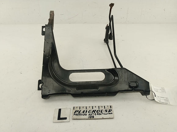 Saturn Sky Front Left Fender Inner Support Bracket