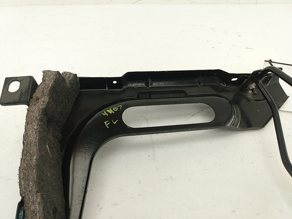 Saturn Sky Front Left Fender Inner Support Bracket