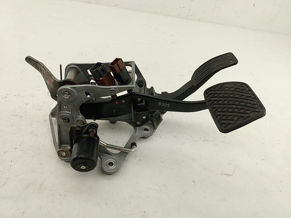 Nissan Leaf Brake And Gas Pedal