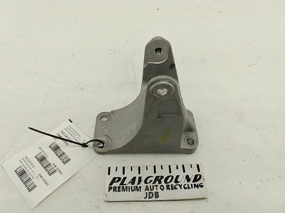 Nissan Leaf Engine Mount