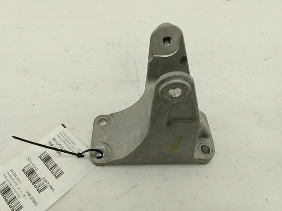 Nissan Leaf Engine Mount