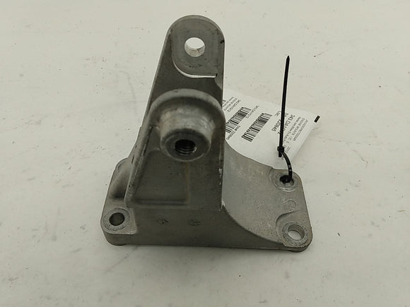 Nissan Leaf Engine Mount
