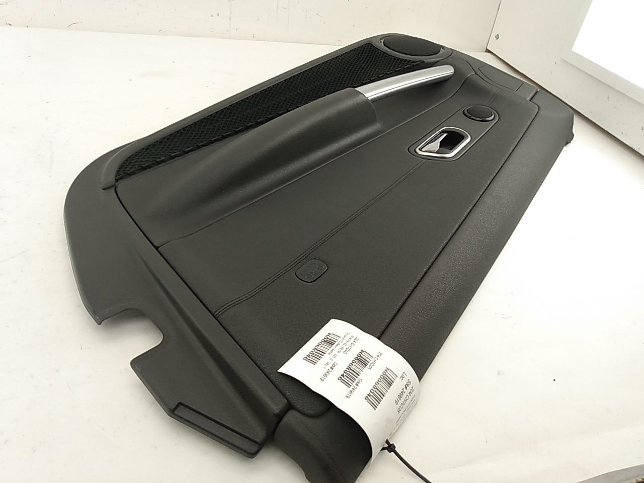 Chrysler Crossfire Front Right Door Trim Panel