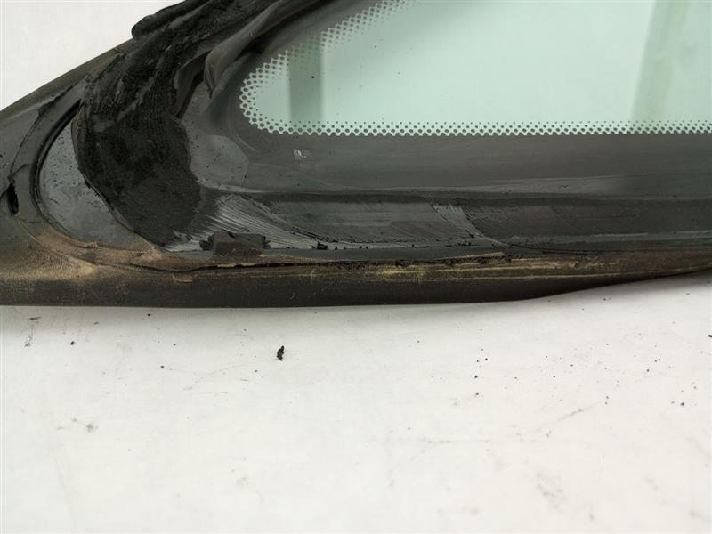 Chrysler Crossfire Rear Left Quarter Glass