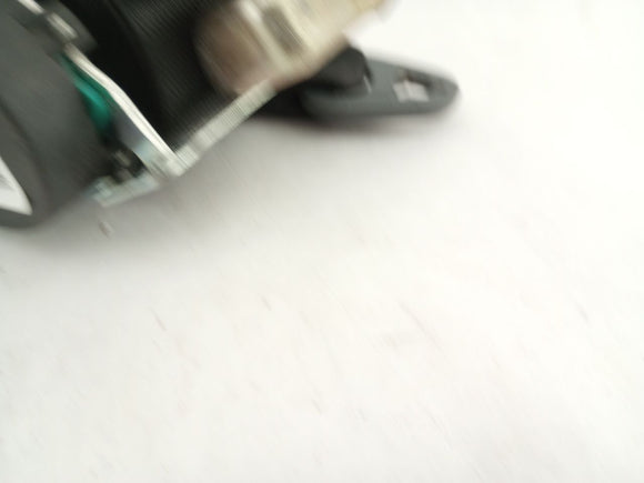 Chrysler Crossfire Pair Of Front Seat Belt Retractors