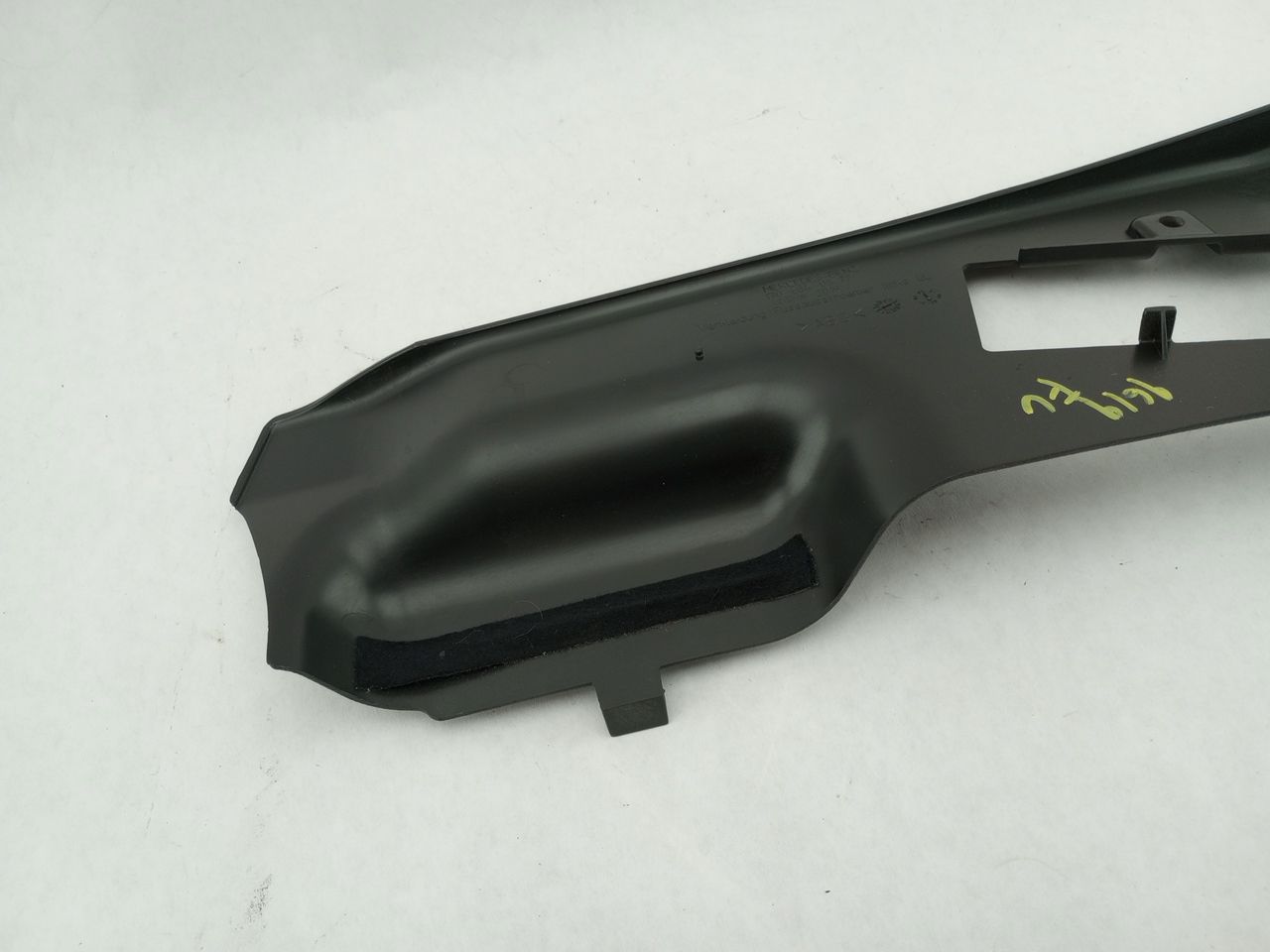 Chrysler Crossfire Pair Of Side Foot Well Trim Cover Panels