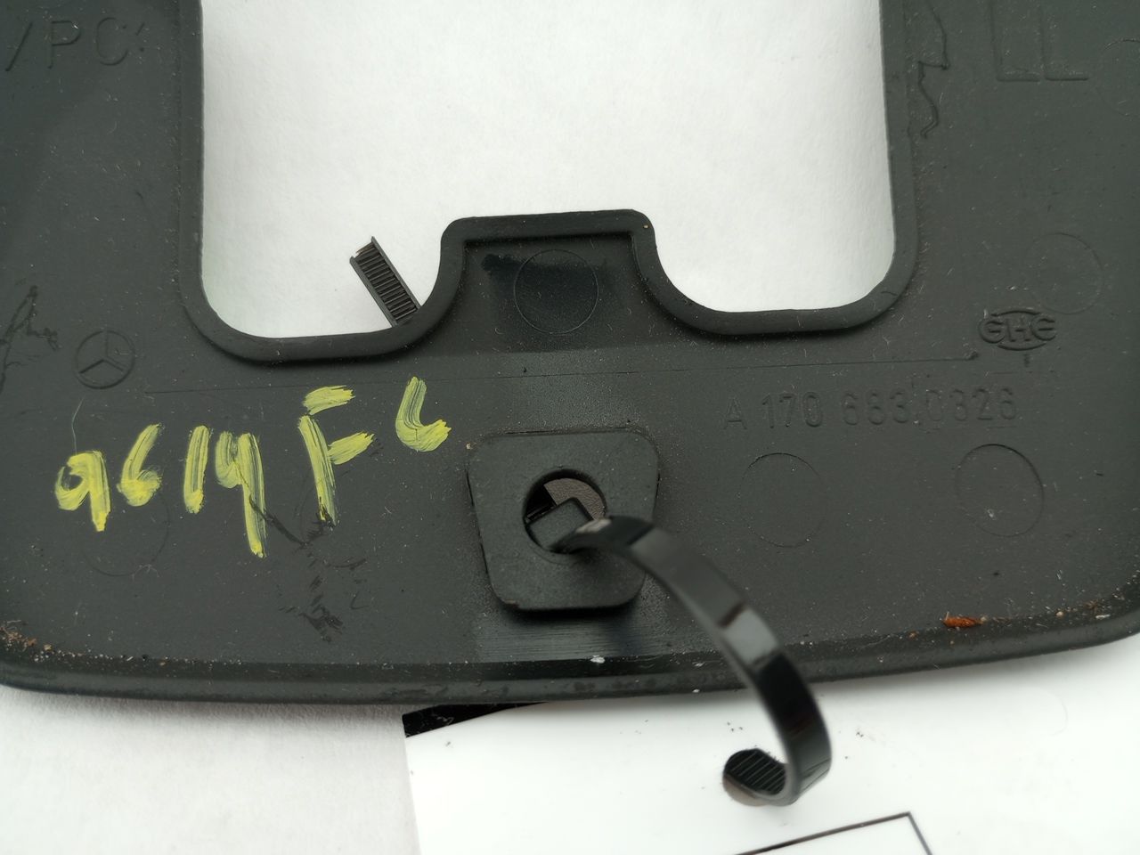 Chrysler Crossfire Lower Steering Column Trim Cover