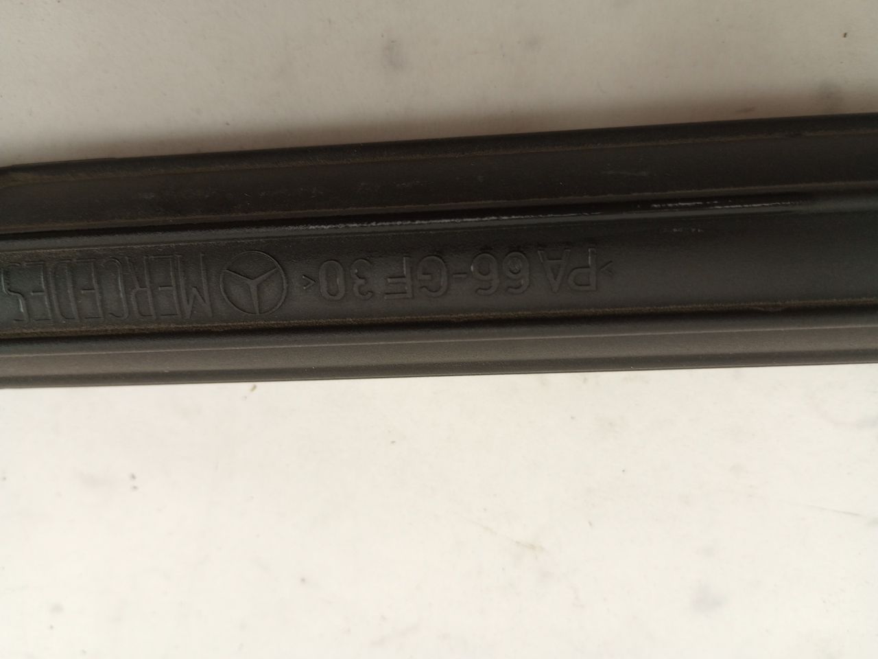 Chrysler Crossfire Hood Strut