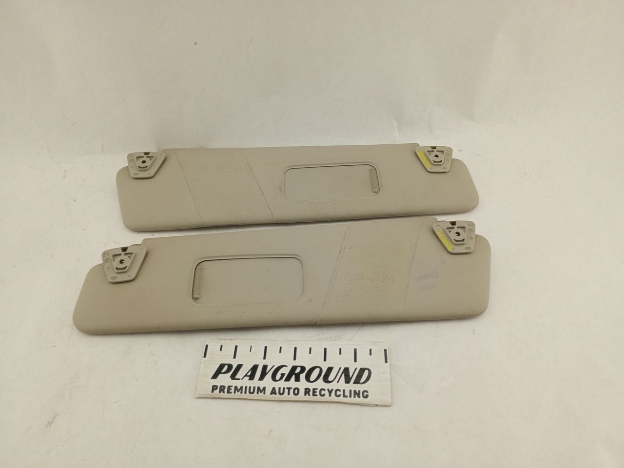 Chrysler Crossfire Pair Of Sun Visors