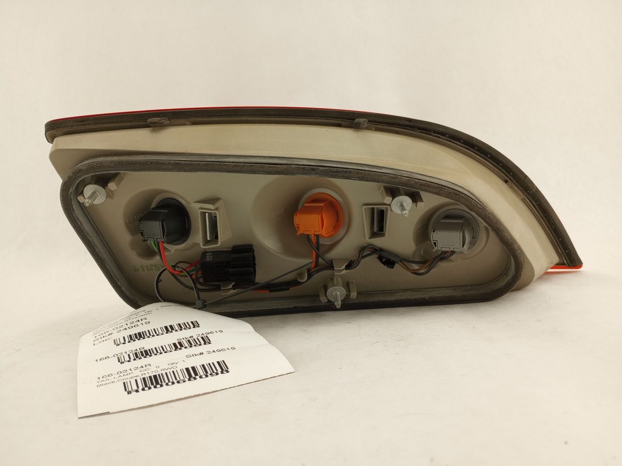 Chrysler Crossfire Rear Right Tail Light Assembly - 0