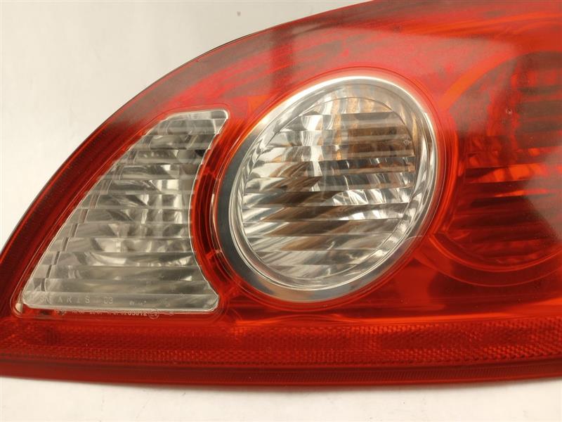 Chrysler Crossfire Rear Right Tail Light Assembly