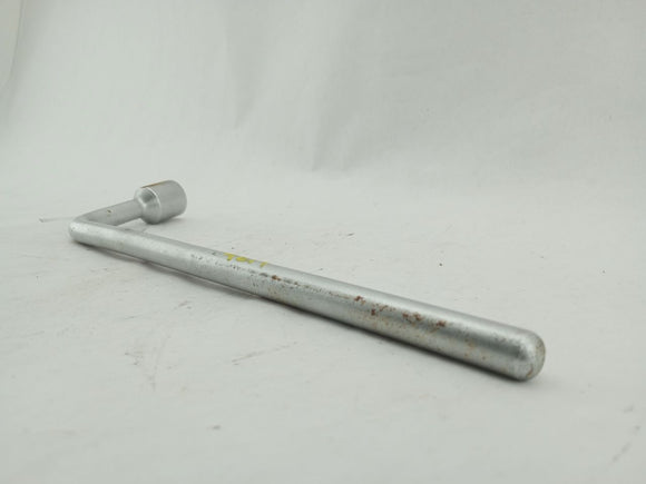 Chrysler Crossfire Lug Nut Wrench Spare Tire Tool
