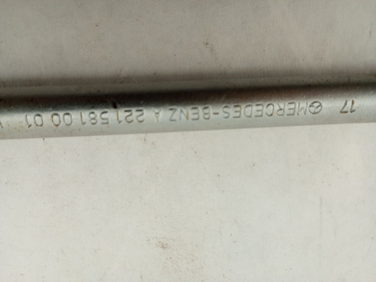 Chrysler Crossfire Lug Nut Wrench Spare Tire Tool