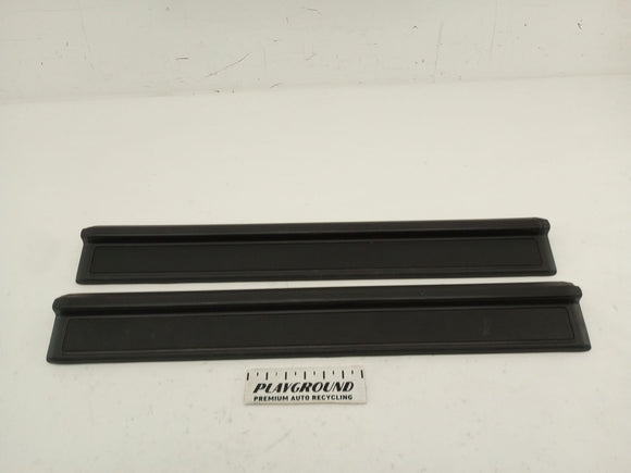Chrysler Crossfire Pair of Left and Right Door Sill Scuff Plates