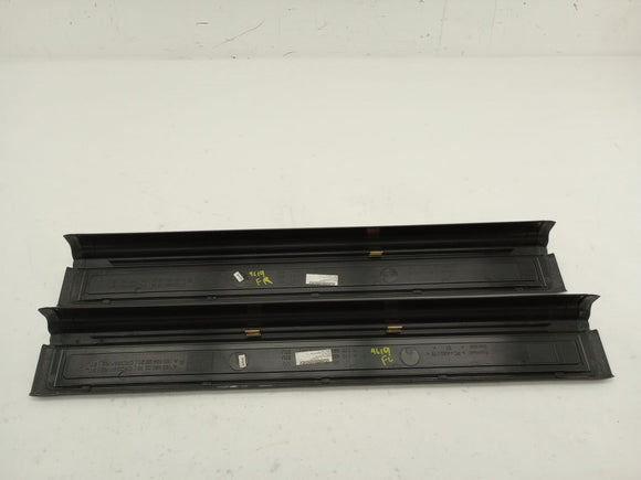 Chrysler Crossfire Pair of Left and Right Door Sill Scuff Plates