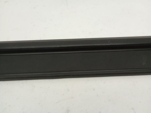 Chrysler Crossfire Pair of Left and Right Door Sill Scuff Plates