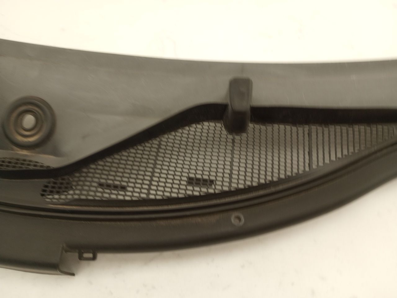 Chrysler Crossfire Wiper Cowl Panel