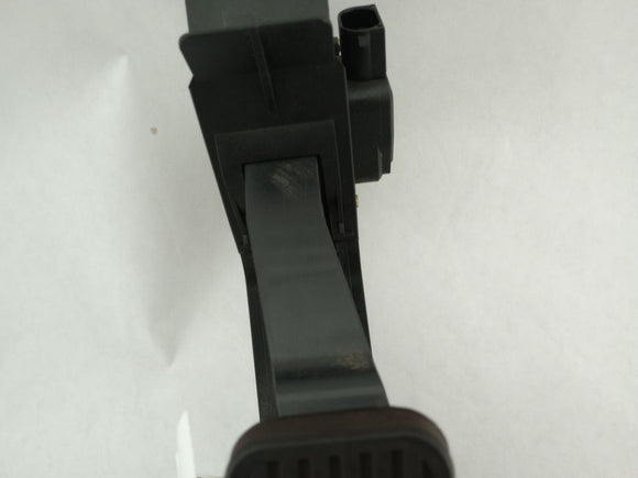 Chrysler Crossfire Accelerator Pedal Assembly