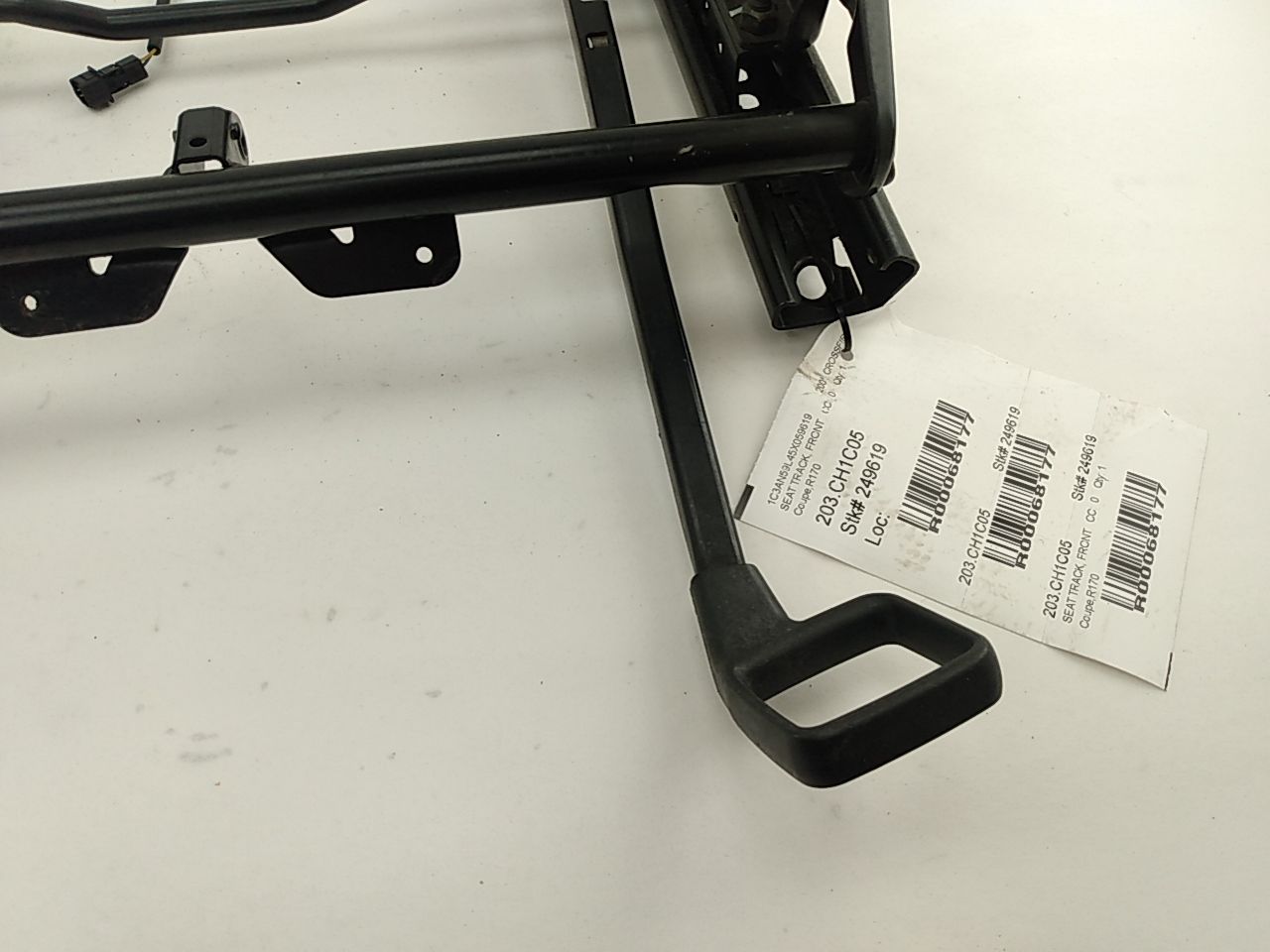 Chrysler Crossfire Front Right Seat Lower Frame