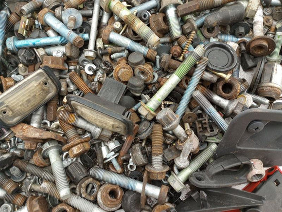 Chrysler Crossfire Dismantling Hardware