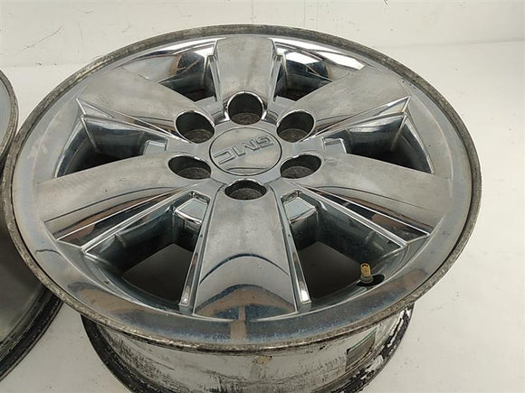 GMC Sierra 1500 Pair Of Wheels