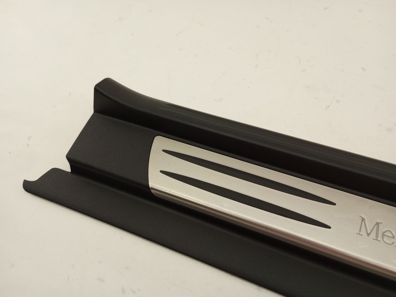 Mercedes SLK350 Pair Of Sill Plate Trim Panels