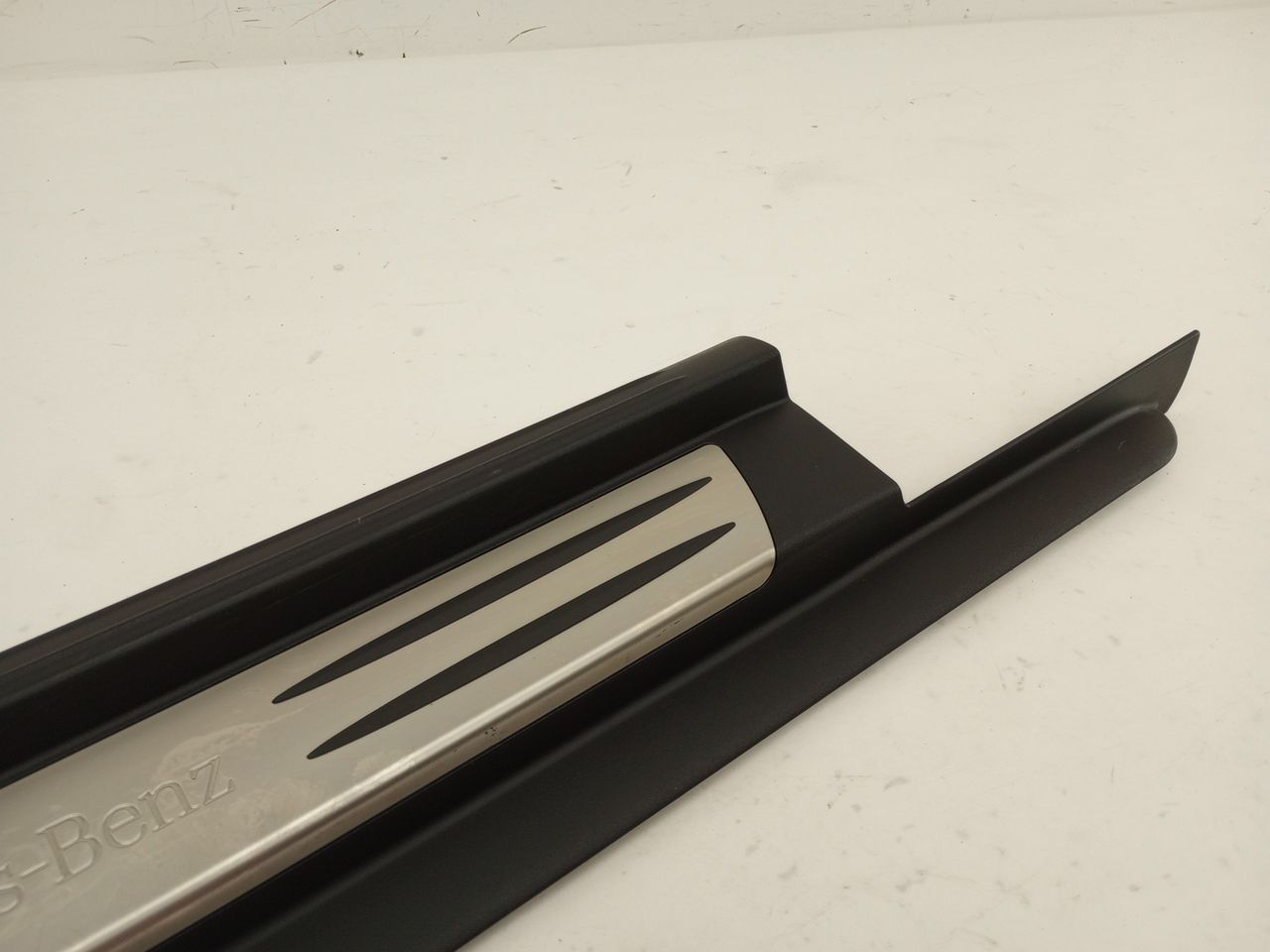 Mercedes SLK350 Pair Of Sill Plate Trim Panels