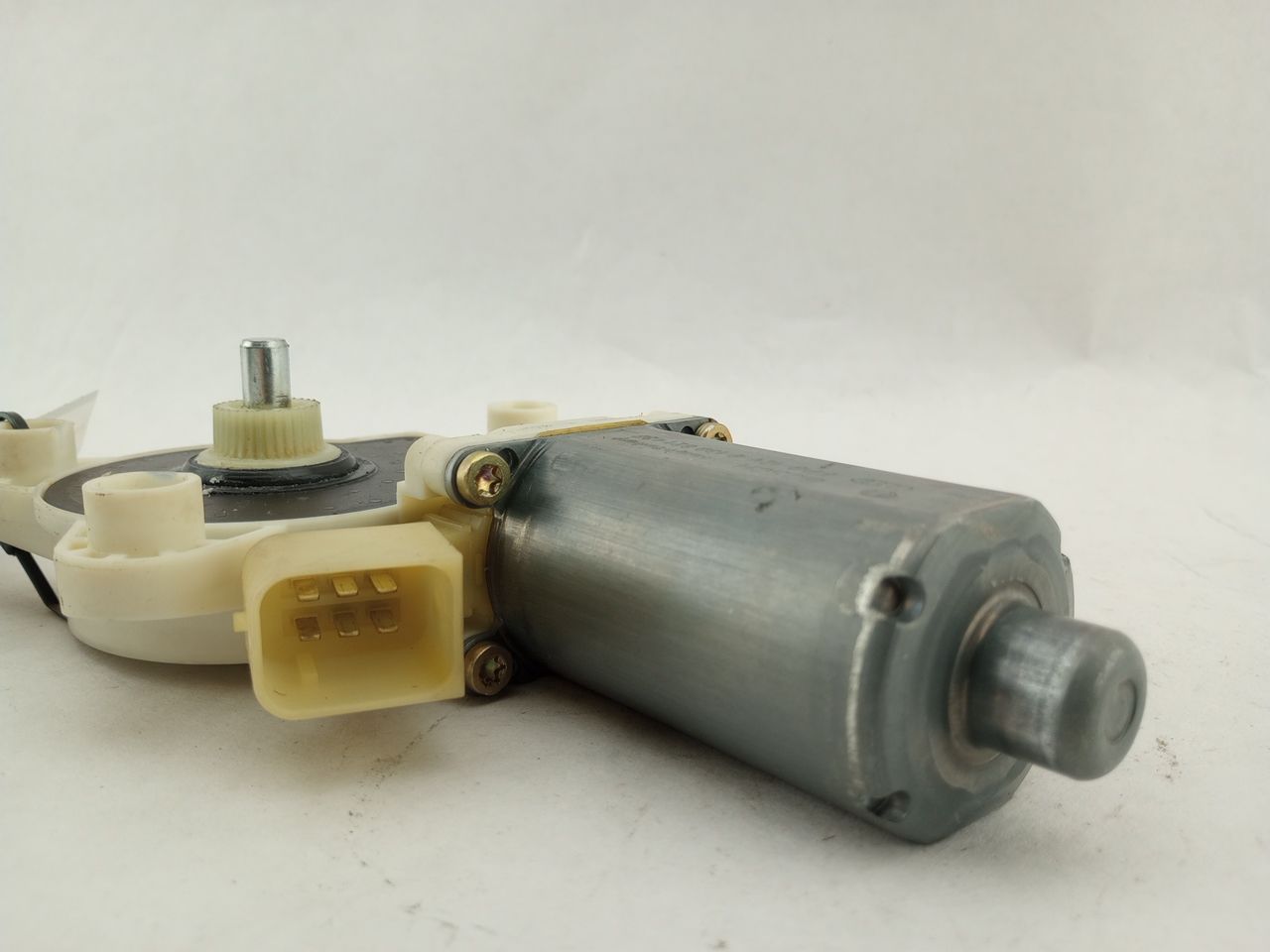 Mercedes SLK350 Front Right Window Motor