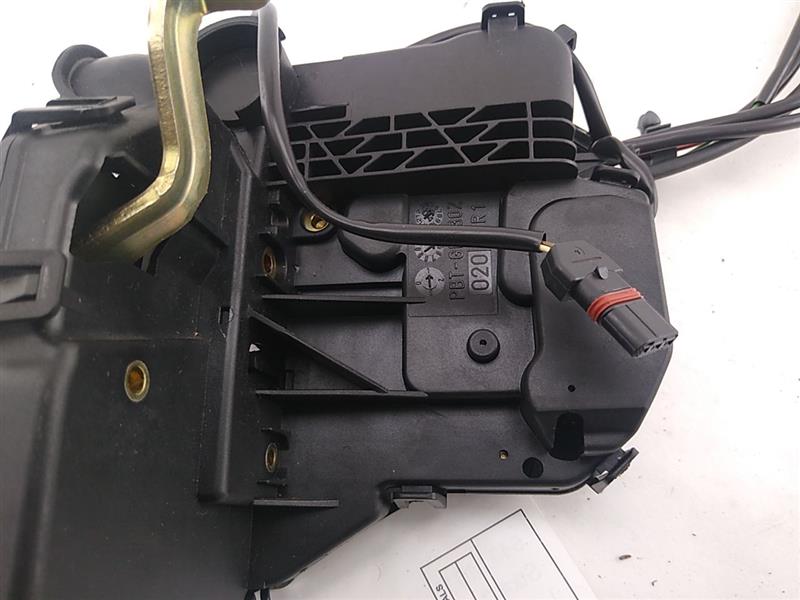 Mercedes SLK350 Front Right Door Lock Actuator