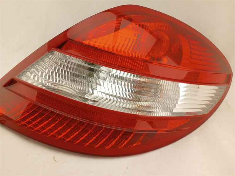 Mercedes SLK350 Rear Right Tail Light