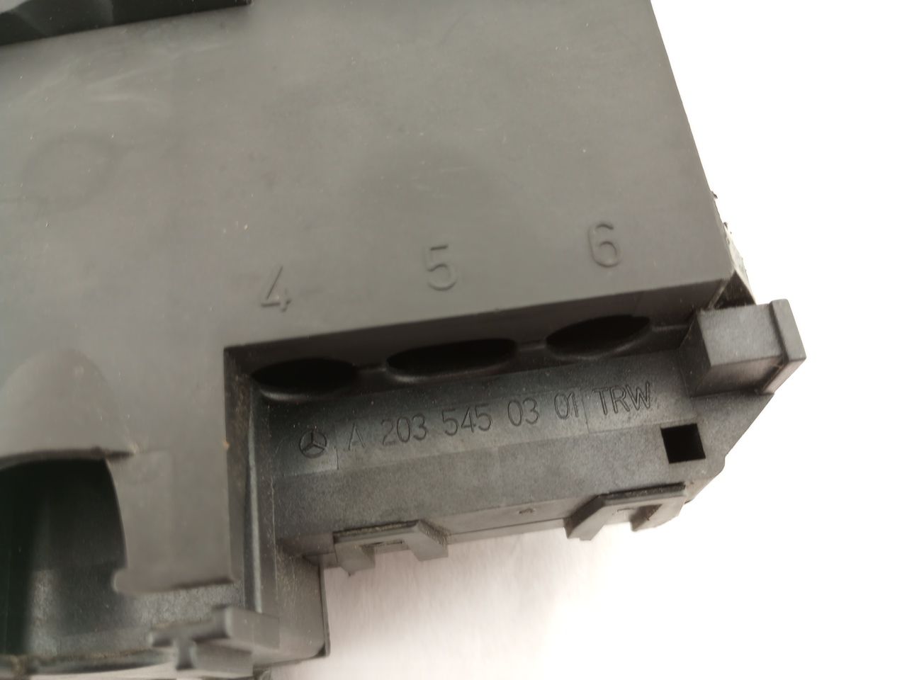 Mercedes SLK350 Battery Terminal Fuse Box