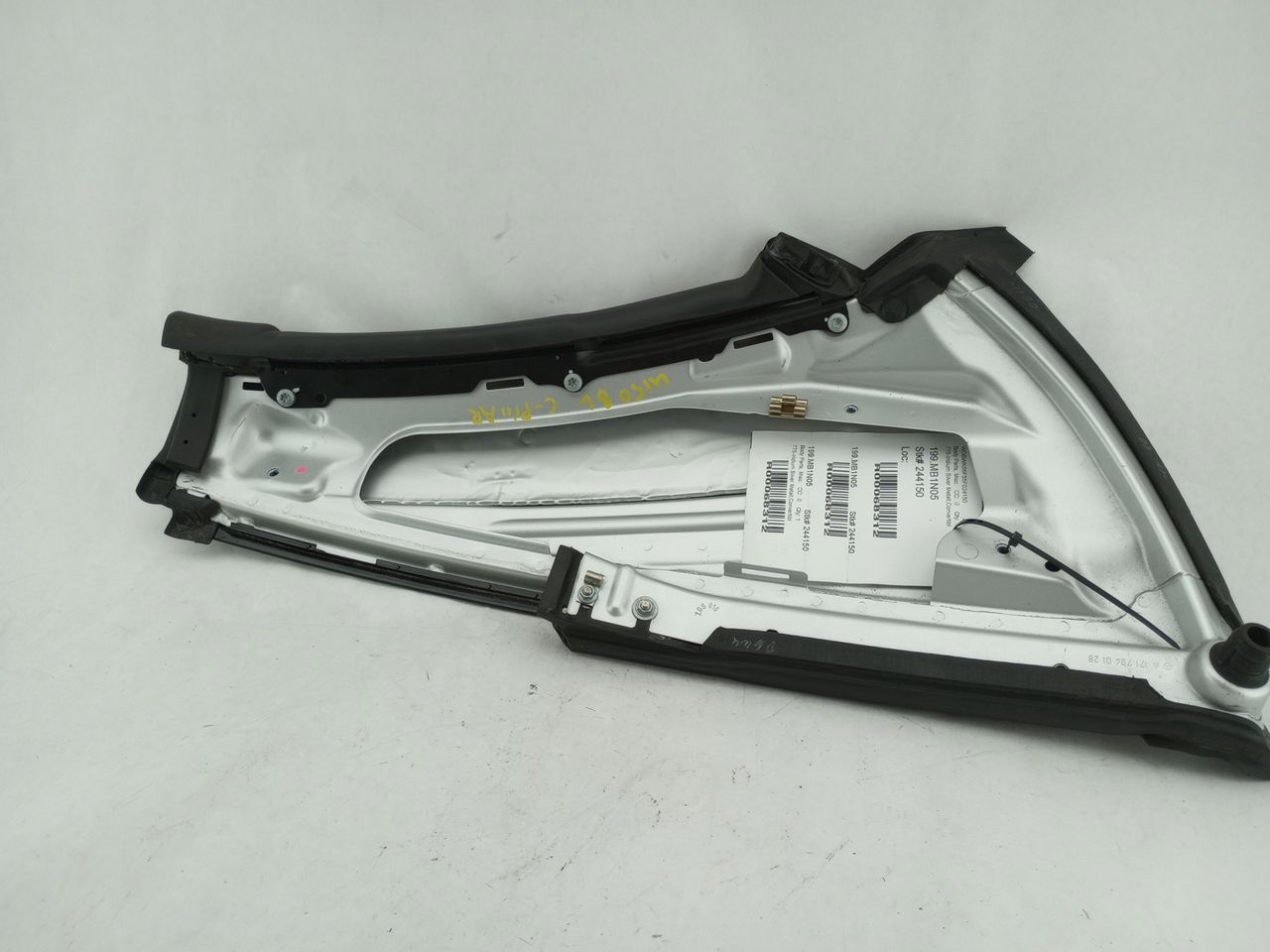 Mercedes SLK350 Exterior Left C Pillar - 0