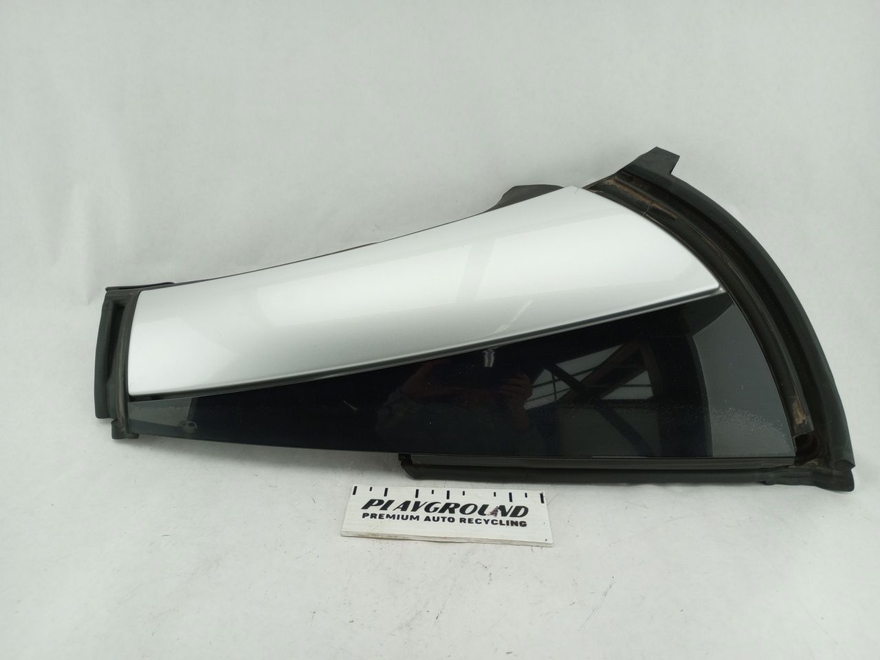 Mercedes SLK350 Exterior Right C Pillar