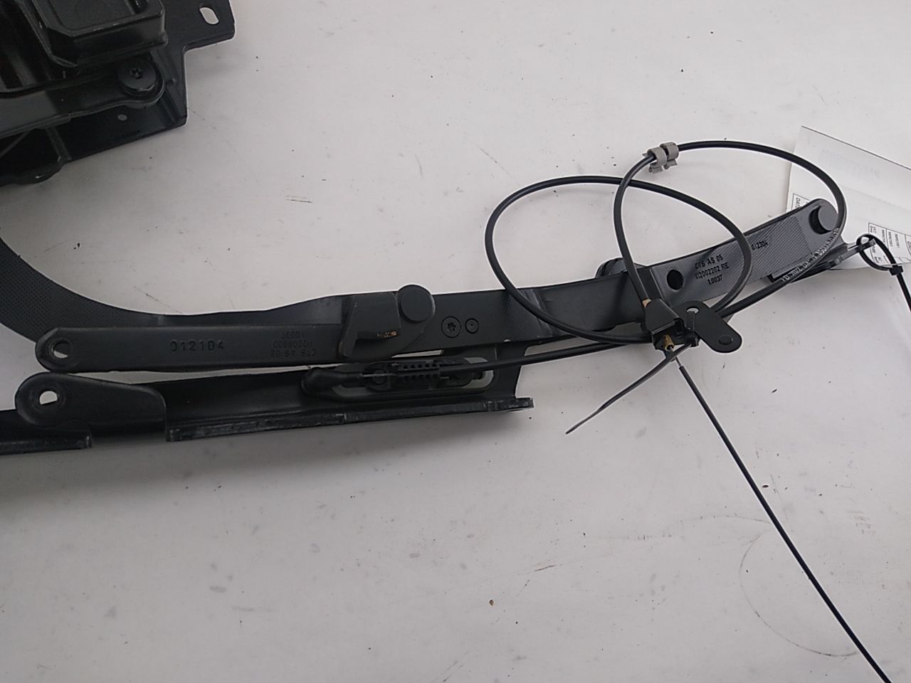 Mercedes SLK350 Right Side Convertible Top Hinge