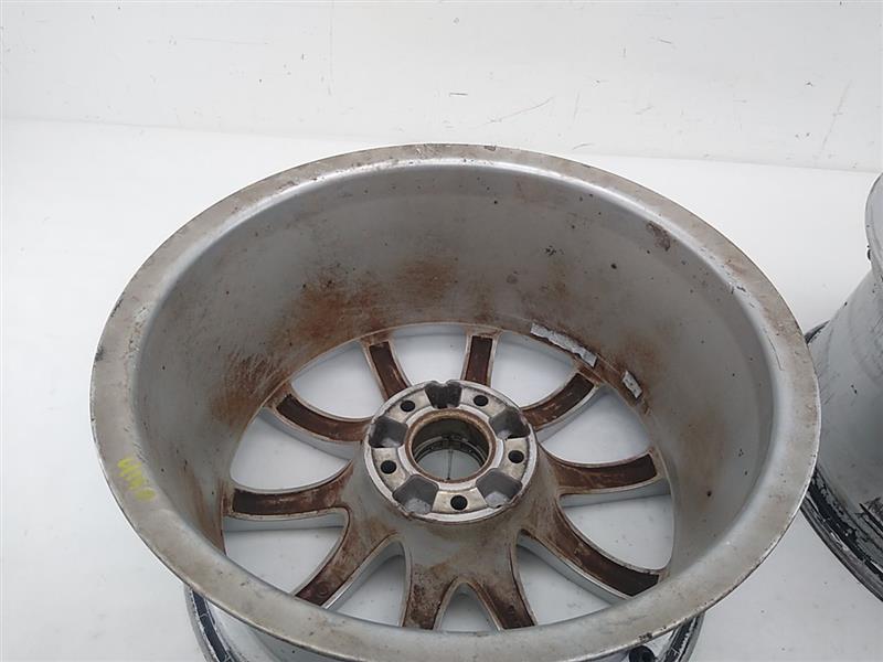 Mercedes SLK350 Pair Of Rear Wheels