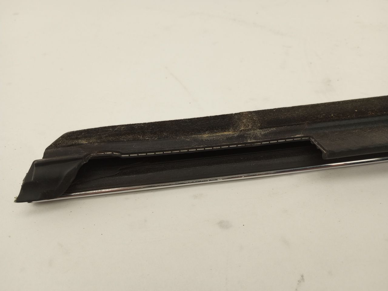 Tesla Model S Front Left Seal Outer Belt