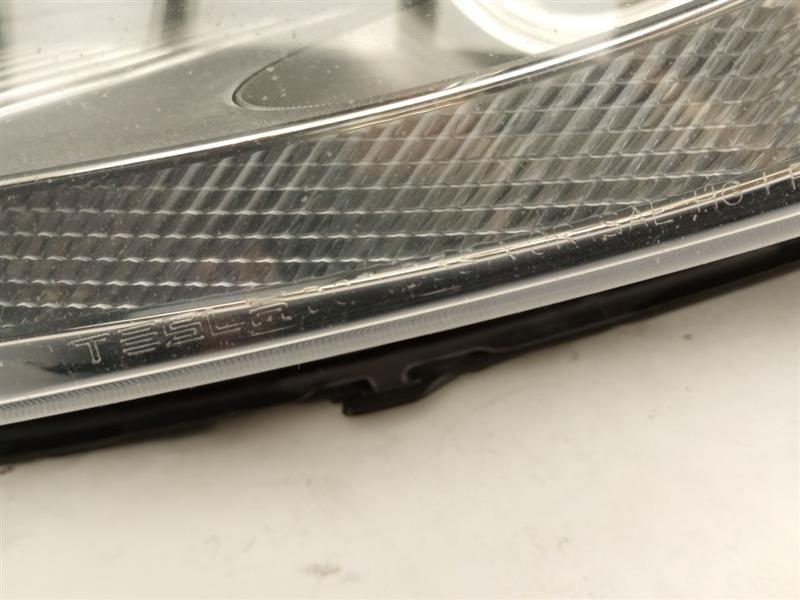 Tesla Model S Front Left Headlight