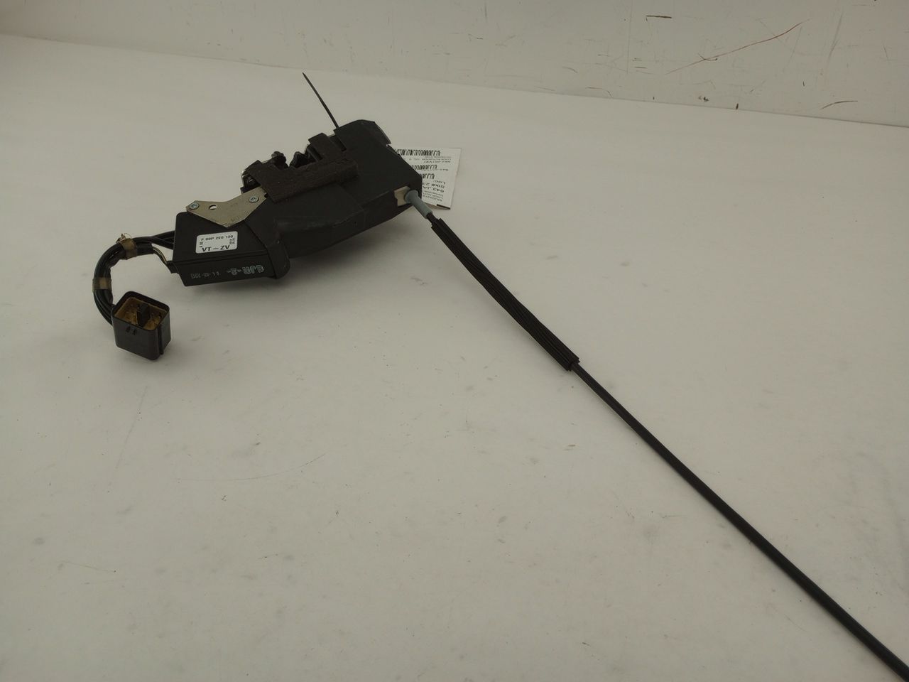 Jaguar XK8 Front Left Door Lock Actuator w/ Door Handle