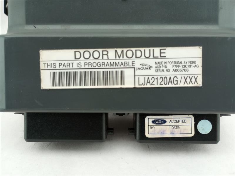 Jaguar XK8 Front Right Door Module