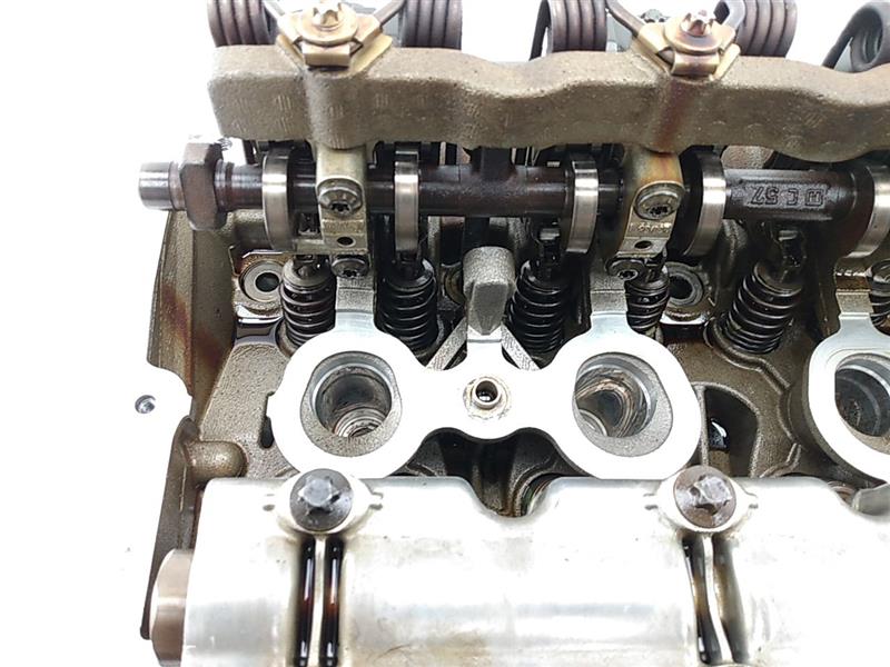 BMW 328i Cylinder Head Assembly