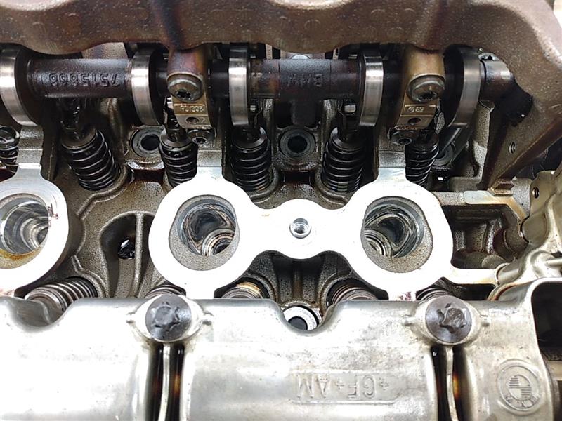 BMW 328i Cylinder Head Assembly