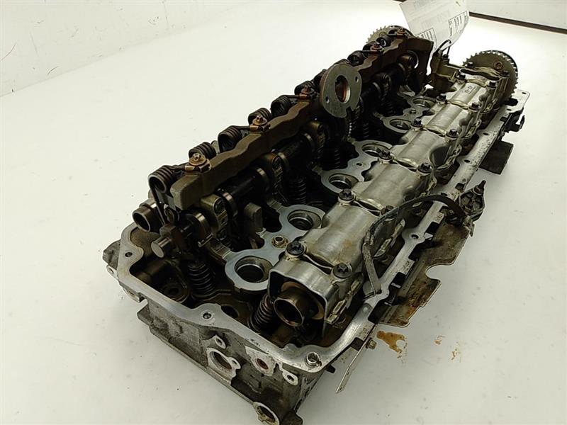 BMW 328i Cylinder Head Assembly