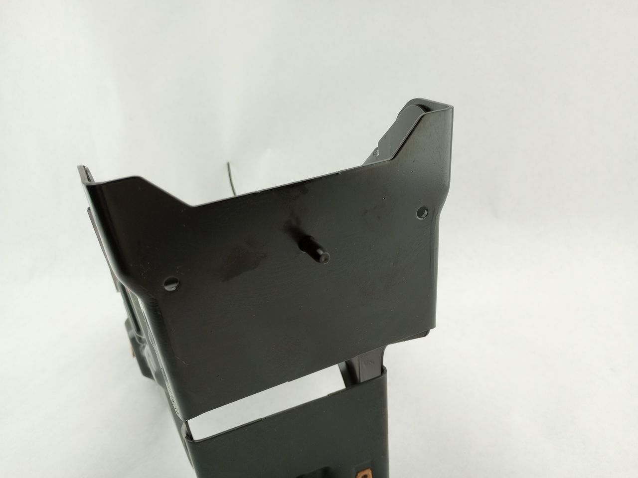 Tesla Model S Center Console MTG Bracket