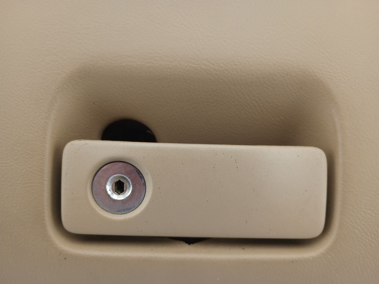 Jaguar XK8 Glove Box