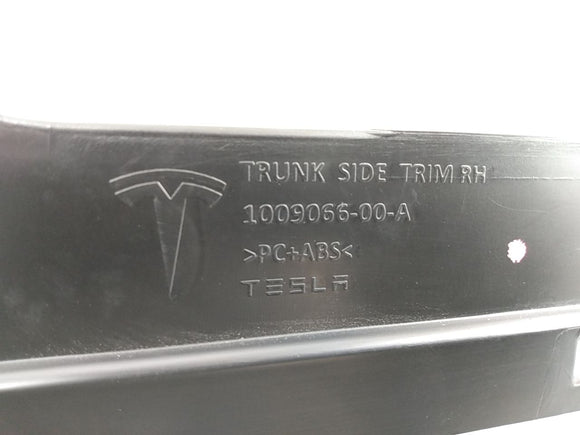 Tesla Model S Rear Right Trunk Garnish