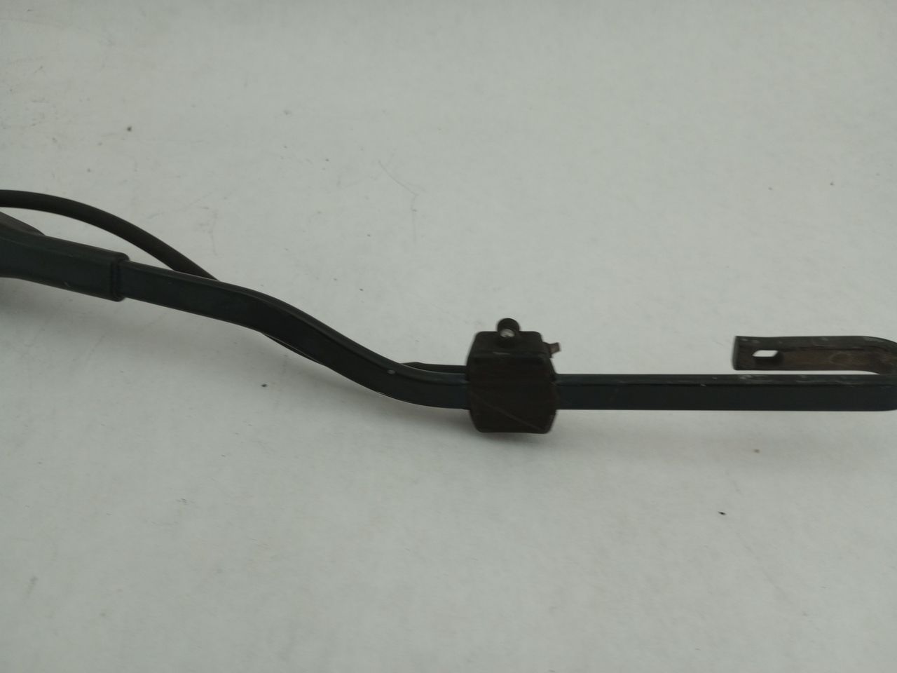 Jaguar XK8 Pair Of Windshield Wiper Arms