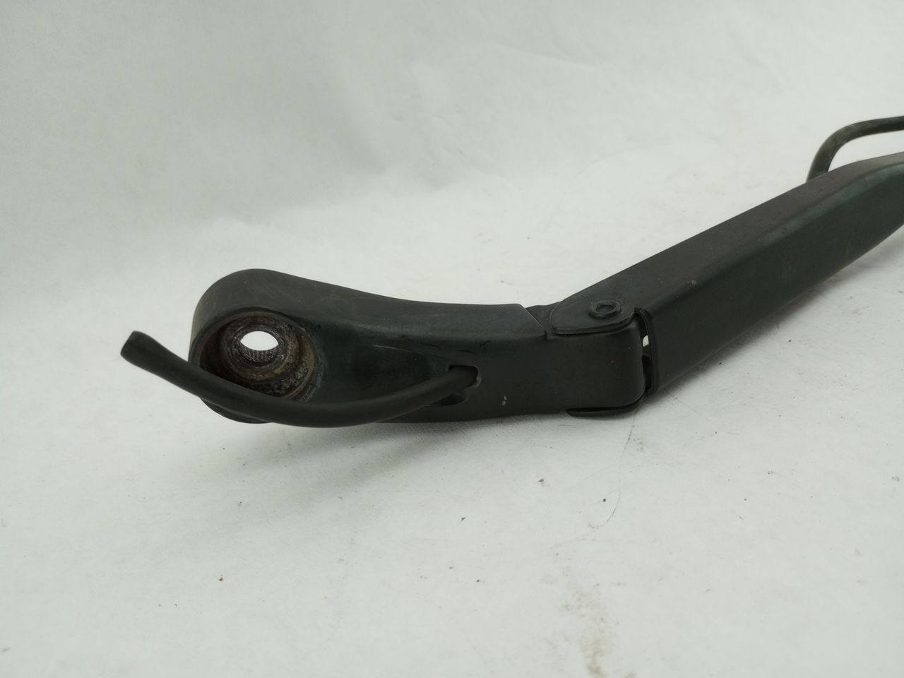 Jaguar XK8 Pair Of Windshield Wiper Arms