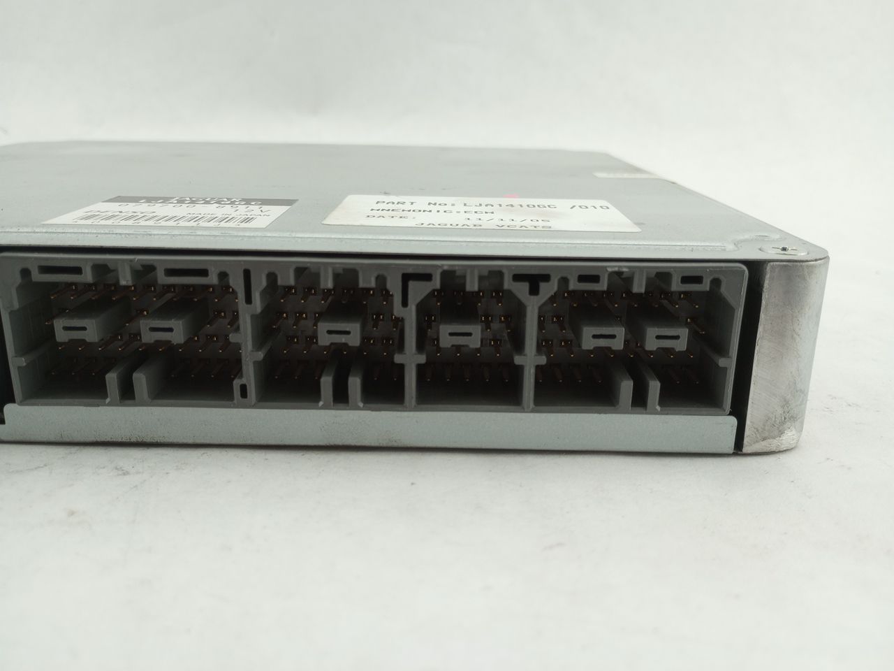 Jaguar XK8 ECU Engine Computer Control Unit