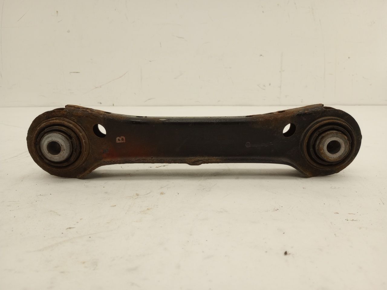 BMW 328i Rear Right Lower Control Arm Set