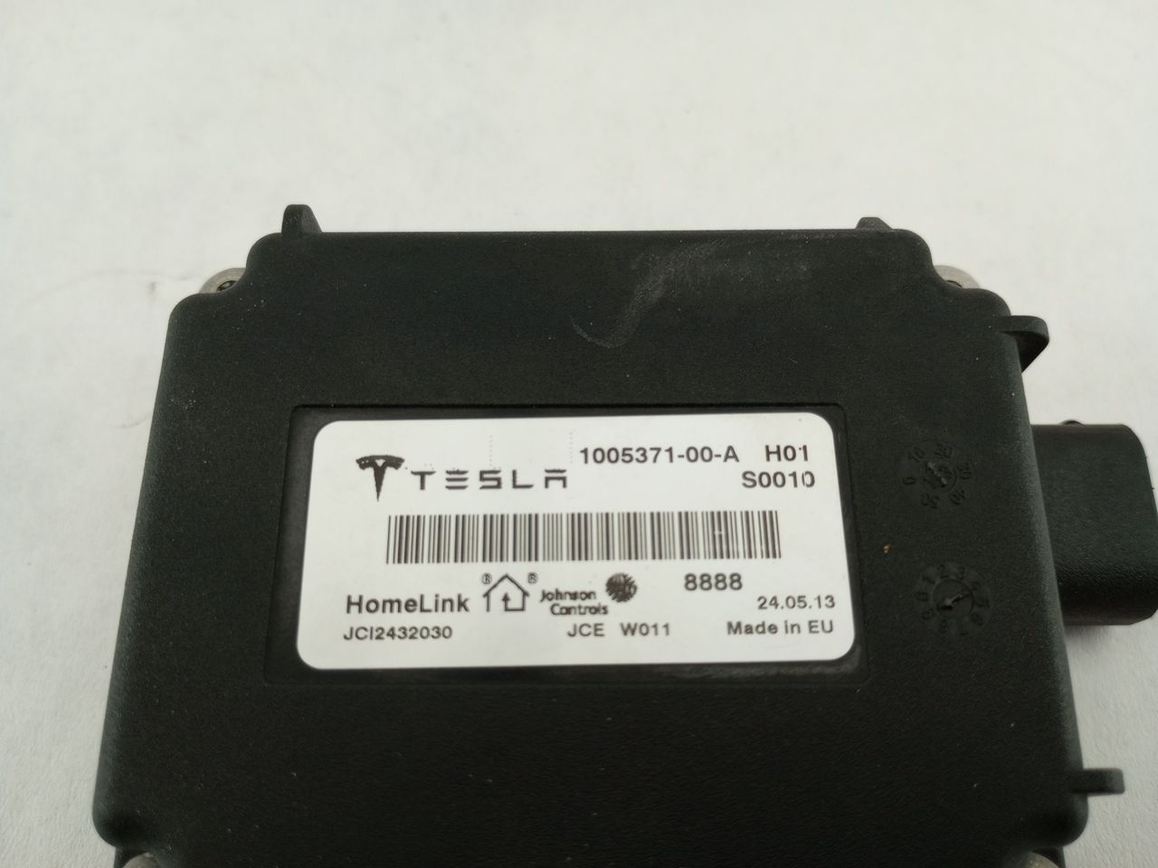 Tesla Model S Home Link Module